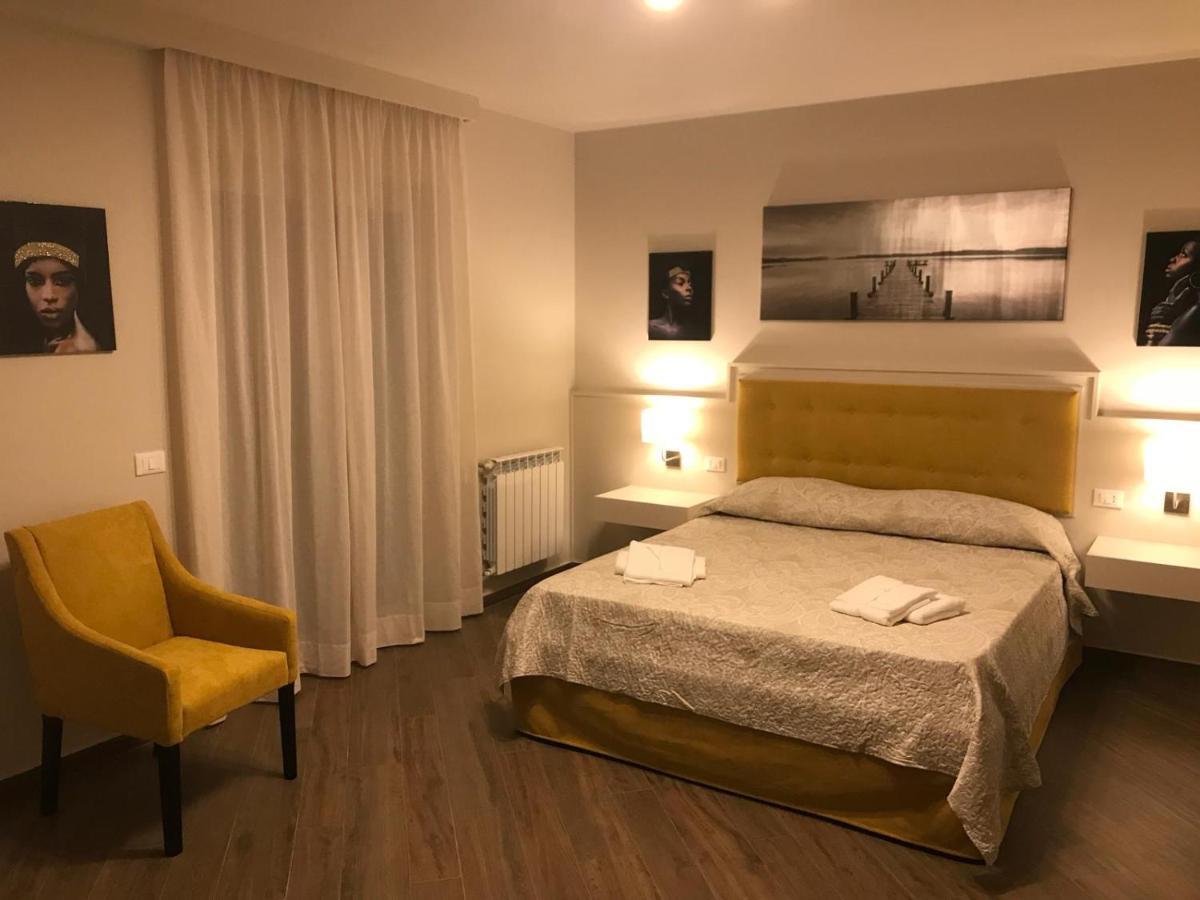 Scm House Hotel Mascali Kültér fotó